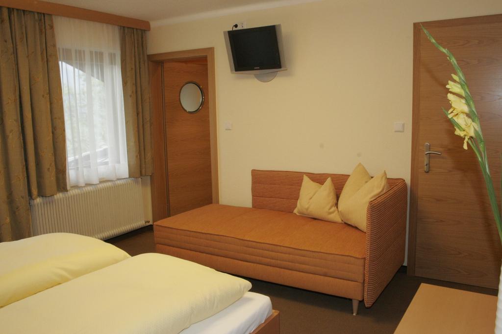 Edelweiss Apartments Шладминг Стая снимка