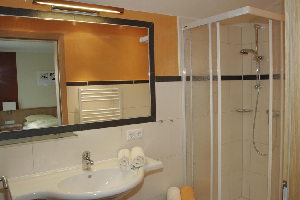 Edelweiss Apartments Шладминг Стая снимка