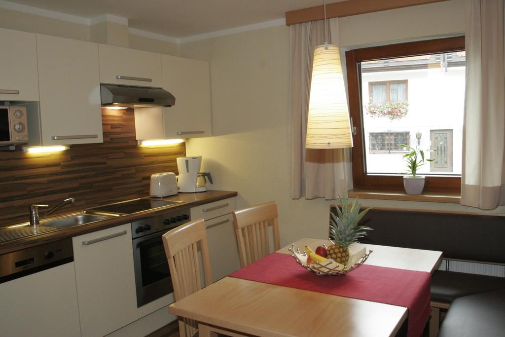 Edelweiss Apartments Шладминг Стая снимка